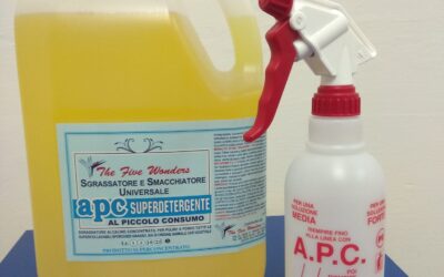 APC Sgrassatore e Smacchiatore Universale: Un Alleato potente per le tue pulizie!