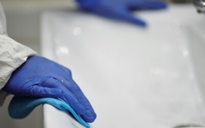 Pulizia e Sanificazione: Quali sono le differenze e perché sono fondamentali nel sistema HACCP (e non solo)